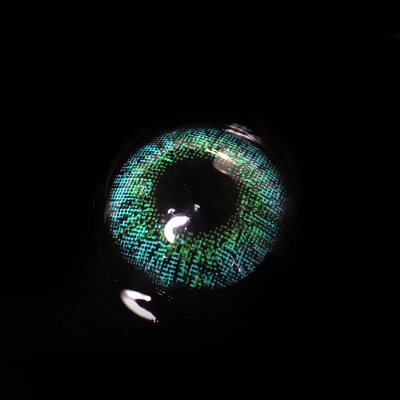 Kallaite Green Colored Contact Lenses - Image 4